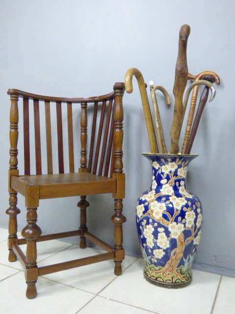 A GORGEOUS VINTAGE TEAK CAPTAIN'S CHAIR, LOADS OF CHARACTER. STUNNING IN YOUR HOME/OFFICE/STUDY!!