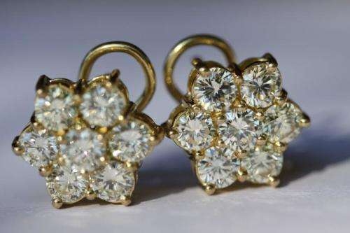 4.2 CARAT! 14 LARGE STONES BRILLIANT CUT DIAMOND EARRINGS SET IN 18ct GOLD! ULTIMATE SPECIAL GIFT!!!