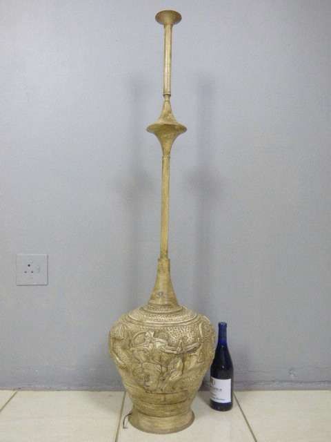 AN EXQUISITE TALL  MOULDED METAL FLOOR LAMP WITH AMAZING DETAIL ON THE BASE!!