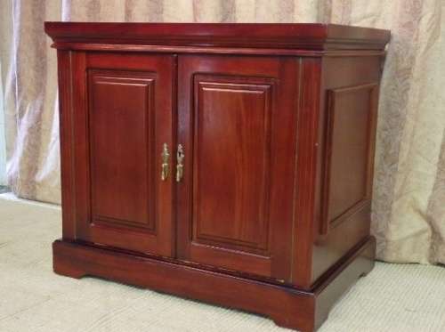 Fantastic and stunningly made double door mahogany cabinets on castors - ideal minibar in guest room
