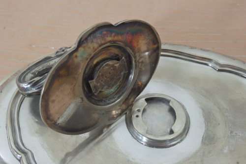 AN EXQUISITE ANTIQUE EPNS SILVER PLATED "ORNATE" LIDDED TUREEN WITH STUNNING LEAD MOUNT DETAILING