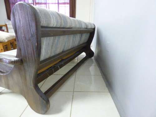 A FABULOUS, LARGE TUDOR STYLE COUCH WITH CUSHIONS IN GREAT CONDITION. PERFECT TO PAINT!!