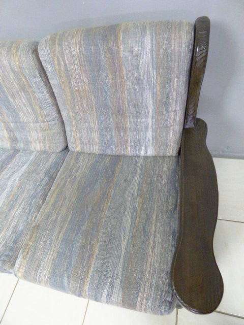 A FABULOUS, LARGE TUDOR STYLE COUCH WITH CUSHIONS IN GREAT CONDITION. PERFECT TO PAINT!!