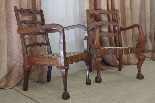 TWO FANTASTIC VINTAGE "RIEMPIE" LADDER-BACK BALL & CLAW ARMCHAIRS IN STUNNING CONDITION bid/chair