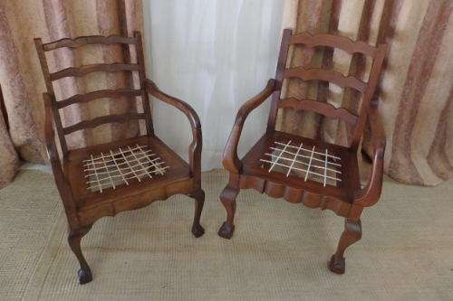 TWO FANTASTIC VINTAGE "RIEMPIE" LADDER-BACK BALL & CLAW ARMCHAIRS IN STUNNING CONDITION bid/chair