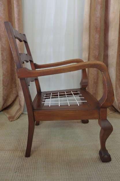 TWO FANTASTIC VINTAGE "RIEMPIE" LADDER-BACK BALL & CLAW ARMCHAIRS IN STUNNING CONDITION bid/chair