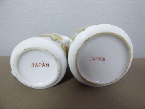 A BEAUTIFUL BRIGHTLY COLOURED TEA SET w TEAPOT, SUGAR BOWL & MILK JUG! GORGEOUS!