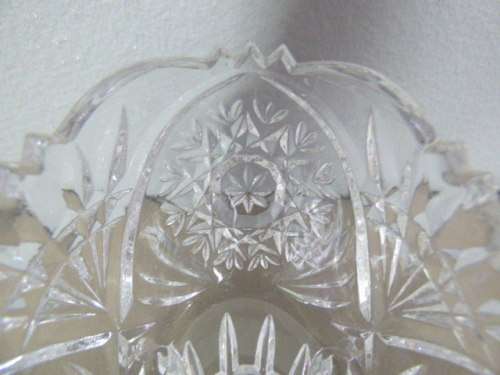 A BEAUTIFUL "LEAD" CUT-CRYSTAL FOOTED BOWL WITH A STUNNING DESIGN. GORGEOUS ON YOUR TABLE!!