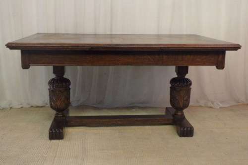 MAGNIFICENT ANTIQUE VICTORIAN SOLID OAK EXTENDABLE DINING TABLE w EXQUISITE CHUNKY HAND CARVED LEGS!