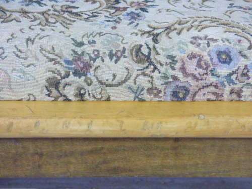 AN EXCEPTIONAL VINTAGE YELLOWWOOD & IMBUIA BENCH IN GREAT CONDITION! PERFECT IN ANY LIVING AREA!!