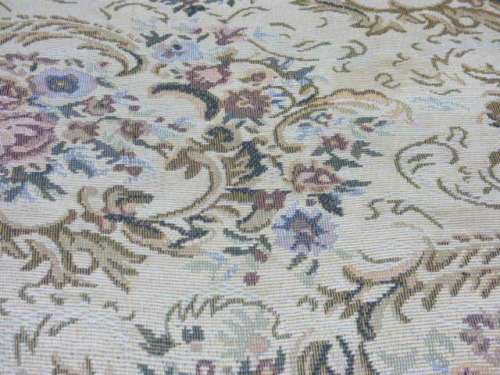 AN EXCEPTIONAL VINTAGE YELLOWWOOD & IMBUIA BENCH IN GREAT CONDITION! PERFECT IN ANY LIVING AREA!!