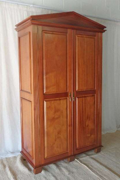 A SPECTACULAR TALL (2.2m) GRECIAN GABLED SOLID MAHOGANY WARDROBE WITH SOLID BRASS HANDLES