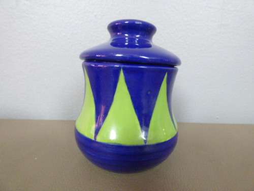 A FANTASTIC "HAND PAINTED" CERAMIC SUGAR BOWL & MILK JUG. LOVELY TO BRIGHTEN UP YOUR SUMMER TABLE!!!