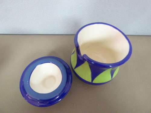 A FANTASTIC "HAND PAINTED" CERAMIC SUGAR BOWL & MILK JUG. LOVELY TO BRIGHTEN UP YOUR SUMMER TABLE!!!