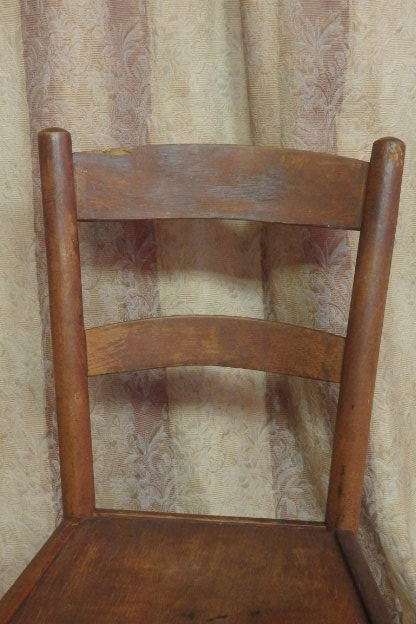 A FABULOUS ANTIQUE DINING/ OCCASIONAL CHAIR WITH WONDERFUL CHARM AND CHARACTER