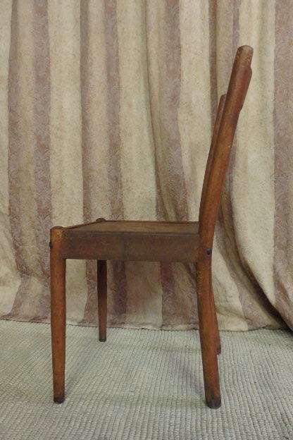 A FABULOUS ANTIQUE DINING/ OCCASIONAL CHAIR WITH WONDERFUL CHARM AND CHARACTER