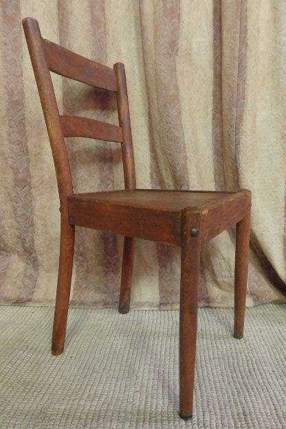 A FABULOUS ANTIQUE DINING/ OCCASIONAL CHAIR WITH WONDERFUL CHARM AND CHARACTER