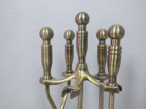 A GORGEOUS VINTAGE BRASS FIREPLACE TOOL SET . FABULOUS FOR YOUR WINTER FIRES!!
