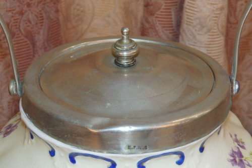 A SPECTACULAR ANTIQUE (1891 - 1913) S. FIELDING & Co. CROWN DEVON PORCELAIN JAR w/ EPNS LID & HANDLE