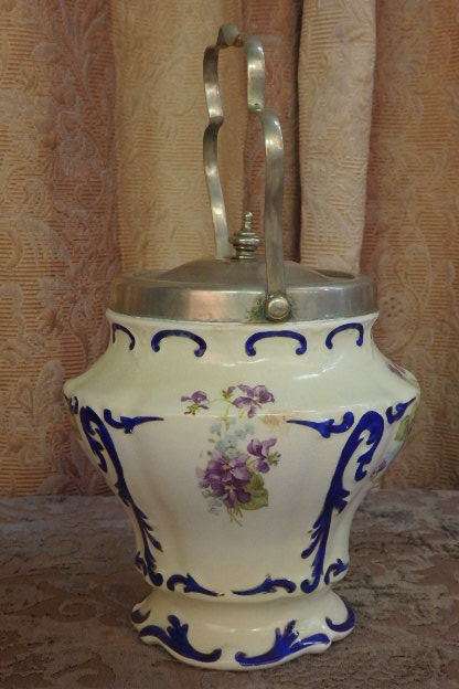 A SPECTACULAR ANTIQUE (1891 - 1913) S. FIELDING & Co. CROWN DEVON PORCELAIN JAR w/ EPNS LID & HANDLE