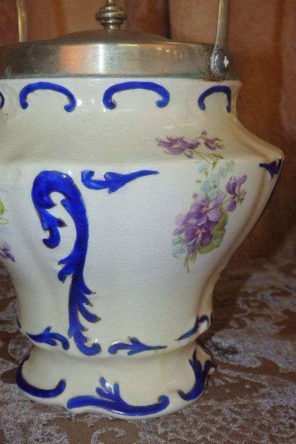 A SPECTACULAR ANTIQUE (1891 - 1913) S. FIELDING & Co. CROWN DEVON PORCELAIN JAR w/ EPNS LID & HANDLE