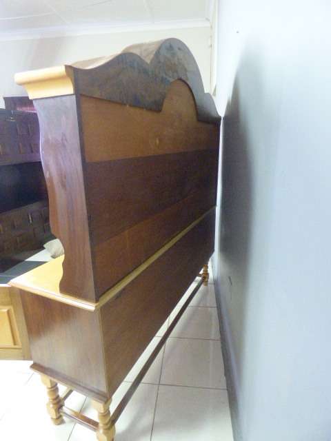 AN UNQUESTIONABLY BEAUTIFUL VINTAGE SOLID YELLOW WOOD & IMBUIA WELSH DRESSER, BEAUTIFUL & ELEGANT!!!