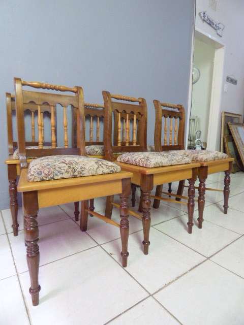 WOW! 6 STUNNING VINTAGE YELLOW WOOD & IMBUIA DINING CHAIRS.GORGEOUS WITH ANY TABLE!! Bid/chair