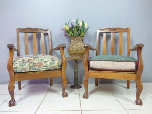 2 LOVELY, COMFORTABLE VINTAGE BALL & CLAW OAK ARM CHAIRS, FABULOUS AS OCCASIONAL CHAIRS! bid/chair