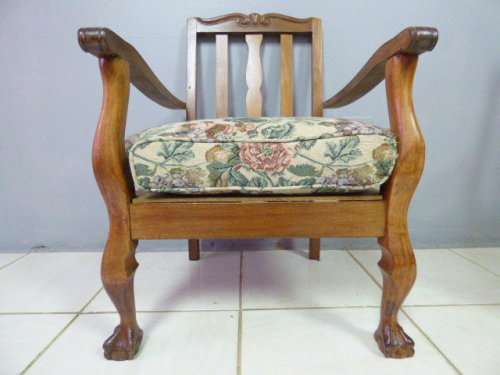 2 LOVELY, COMFORTABLE VINTAGE BALL & CLAW OAK ARM CHAIRS, FABULOUS AS OCCASIONAL CHAIRS! bid/chair