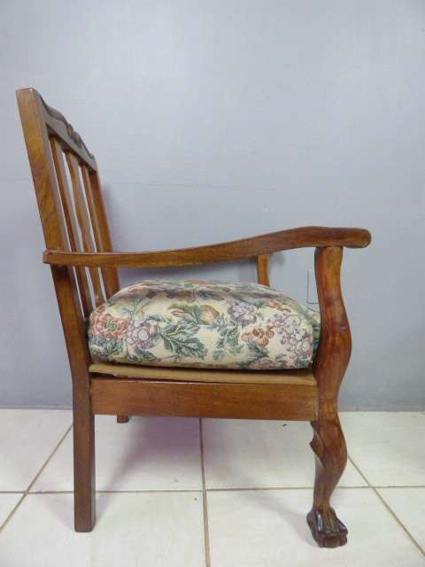 2 LOVELY, COMFORTABLE VINTAGE BALL & CLAW OAK ARM CHAIRS, FABULOUS AS OCCASIONAL CHAIRS! bid/chair