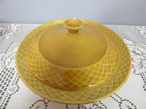 2 LOVELY ROYAL TUNSTALL STAFFORDSHIRE TUREENS IN THE *NORSE* PATTERN. BEAUTIFUL!Bid/tureen