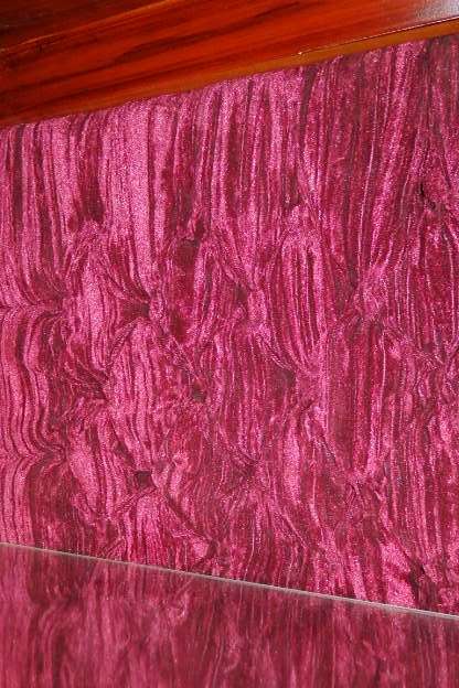 A RARE ANTIQUE ITALIAN MADE LATE 18th CENTURY KINGWOOD ROCOCO DISPLAY CABINET w/ ORMOLU DETAILING