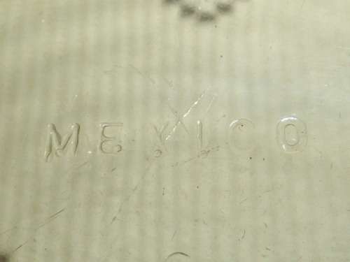 2 LOVELY MADE IN MEXICO COLOURED GLASS BOWLS!!! STUNNING ON YOUR TABLE!!