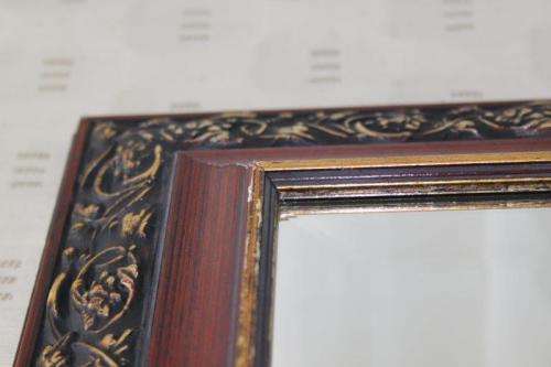 A FANTASTIC ORNATELY GILDED BEVELLED GLASS WALL MIRROR IN AWESOME CONDITION