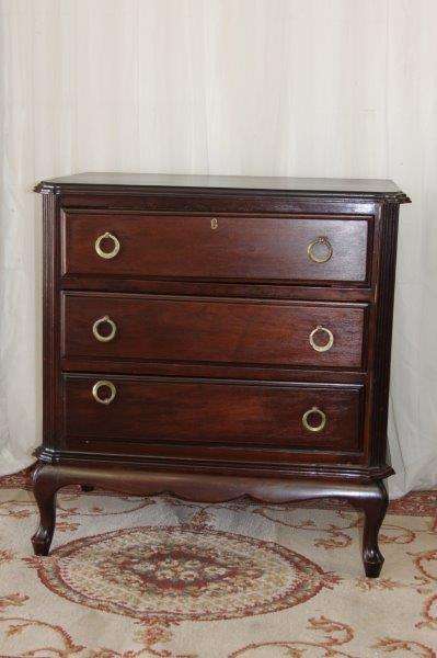 A GORGEOUS ANTIQUE QUEEN ANNE PEDESTAL CHEST OF DRAWERS IN STUNNING CONDITION