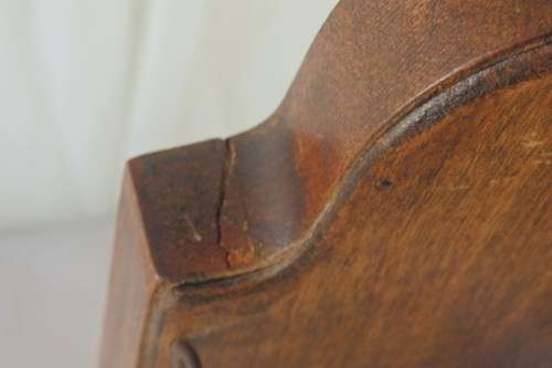 A BEAUTIFUL ANTIQUE GABLED ART DECO TABLE MIRROR IN WONDERFUL CONDITION