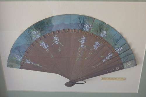 TWO EXQUISITE BOXED FRAMED ANTIQUE VICTORIAN LADIES HAND FANS IN FABULOUS CONDITION bid/fan