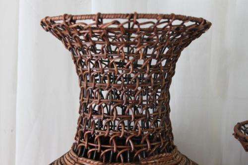 3x SPECTACULAR LARGE WICKER URN SHAPED VASES w/ STEEL REINFORCED FRAMES IN GREAT CONDITION bid/vase