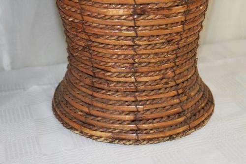 3x SPECTACULAR LARGE WICKER URN SHAPED VASES w/ STEEL REINFORCED FRAMES IN GREAT CONDITION bid/vase