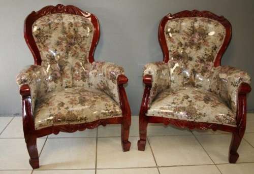 TWO GORGEOUS VICTORIAN STYLED ARMCHAIRS w/ DEEP BUTTON DETAILING & ROLLED PADDED ARMRESTS bid/chair
