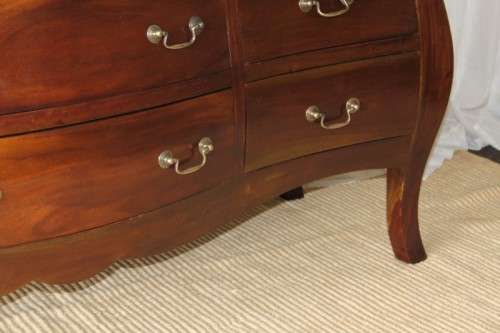 A TRULY MAGNIFICENT LARGE SOLID INDONESIAN TEAK 6-DRAWER "BOMBE" COMMODE IN AWESOME CONDITION