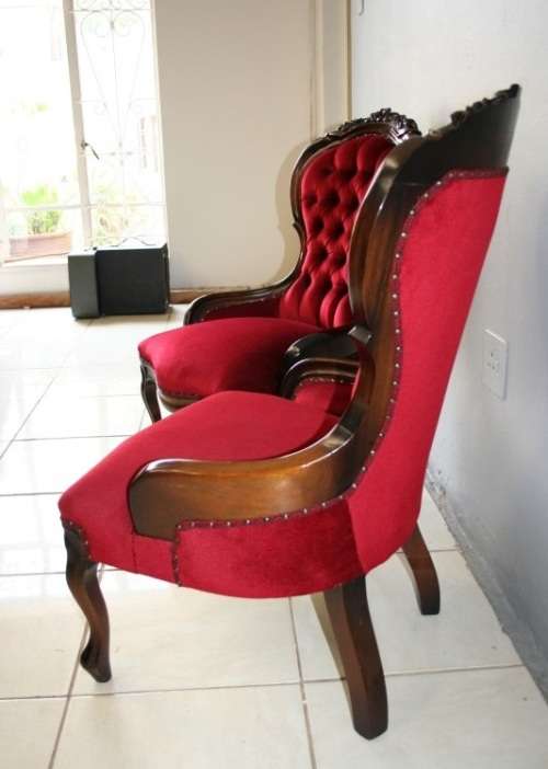TWO SPECTACULAR ANTIQUE VICTORIAN ROSEWOOD LADIES PARLOUR CHAIRS w/ DEEP BUTTON DETAILING bid/chair