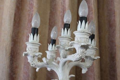 A SPECTACULAR ORNATE "ART NOUVEAU" STYLE ALABASTRINE OXYLITE TABLE LAMP WITH INCREDIBLE DETAILING