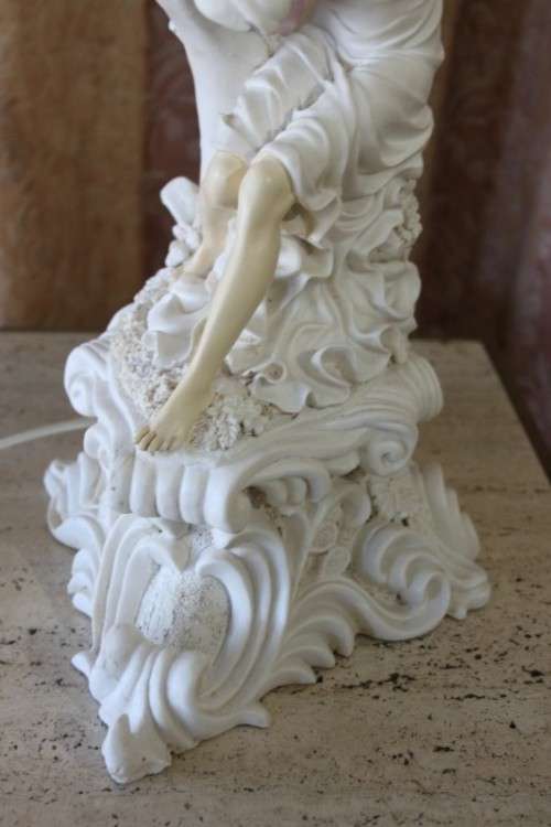 A SPECTACULAR ORNATE "ART NOUVEAU" STYLE ALABASTRINE OXYLITE TABLE LAMP WITH INCREDIBLE DETAILING