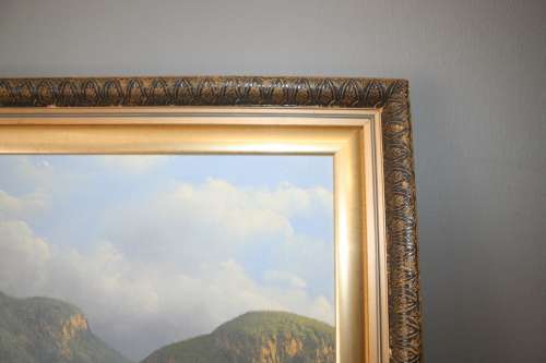 A BEAUTIFUL FRAMED OIL ON BOARD LANDSCAPE PAINTING BY THE (LATE) 20th CENTURY ARTIST HENNIE COETZEE