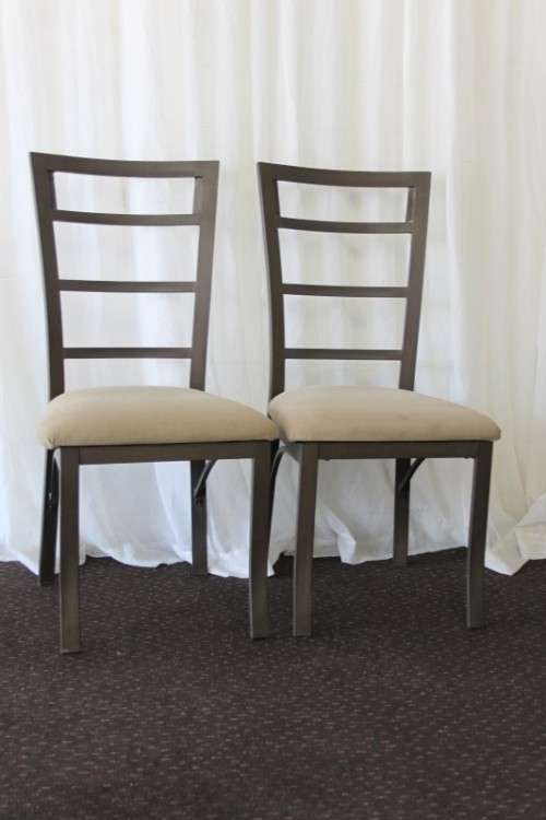 A STUNNING COLLECTION OF 6x ALL-WEATHER PATIO CHAIRS WITH UPHOLSTERED SEATS bid/chair