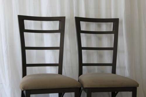 A STUNNING COLLECTION OF 6x ALL-WEATHER PATIO CHAIRS WITH UPHOLSTERED SEATS bid/chair