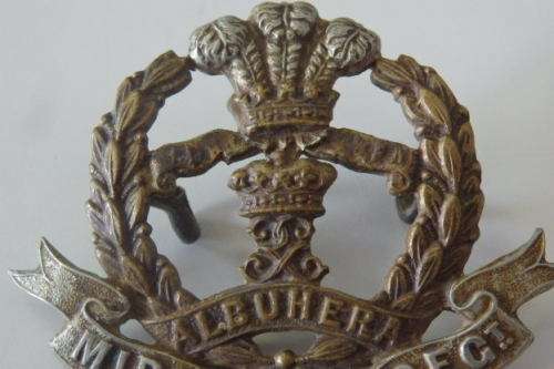 A FANTASTIC ALBUHERA ''MIDDLESEX REGIMENT'' OFFICERS SERVICE DRESS BADGE