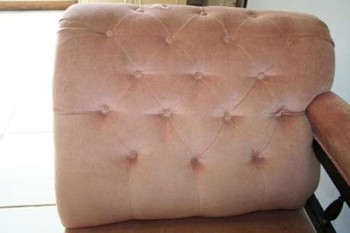 A WONDERFUL ANTIQUE EDWARDIAN DUSTY PINK CHAISE LONGUE SOFA = PERFECT RESTORATION PIECE