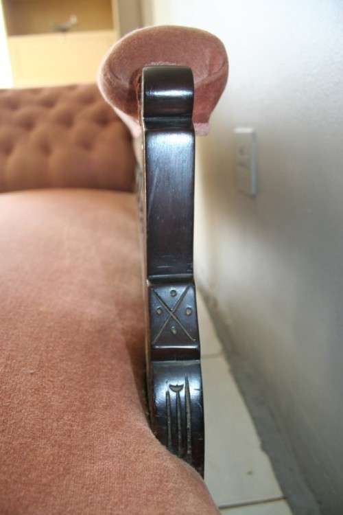 A WONDERFUL ANTIQUE EDWARDIAN DUSTY PINK CHAISE LONGUE SOFA = PERFECT RESTORATION PIECE